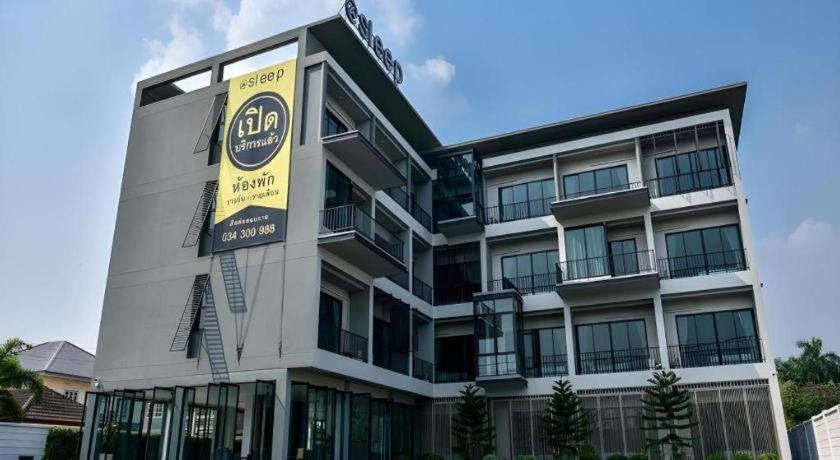 @Sleep Hotel Накхон Патом Екстериор снимка